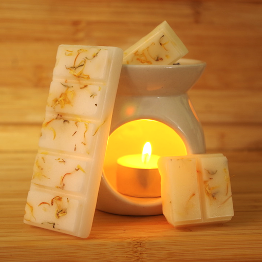 Precious Agarwood Wax Melt Product Image
